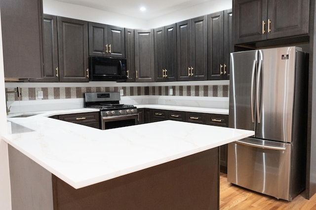 7343 S Kenwood Ave, Chicago, IL 60619 - photo 9