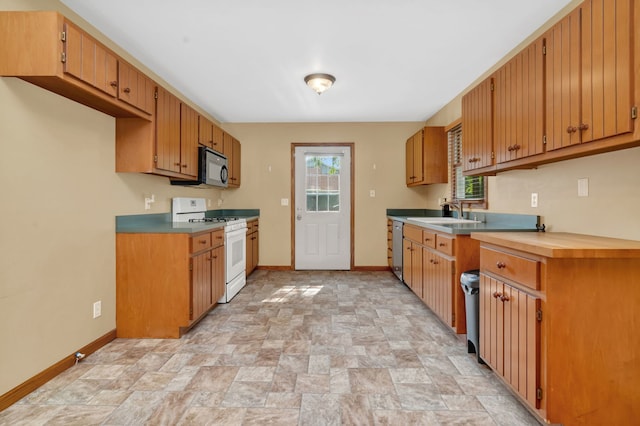 209 N Division St, Braidwood, IL 60408 - photo 6