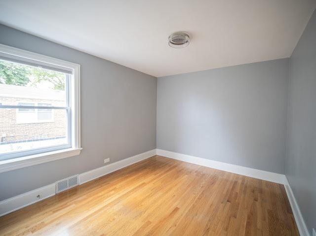 5107 S Luna Ave, Chicago, IL 60638 - photo 10