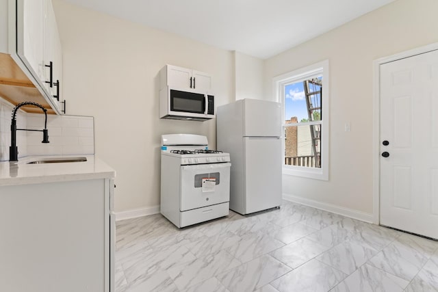 814 S Karlov Ave, Chicago, IL 60624 - photo 9