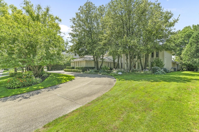 2372 Tennyson Ln, Highland Park, IL 60035 - photo 2