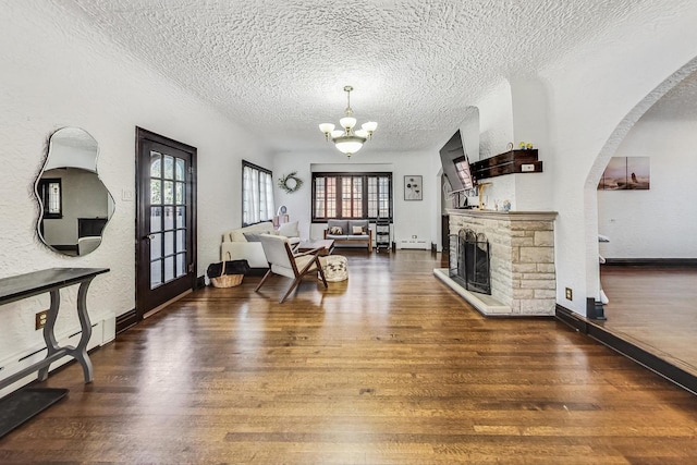 7102 Riverside Dr, Berwyn, IL 60402 - photo 12