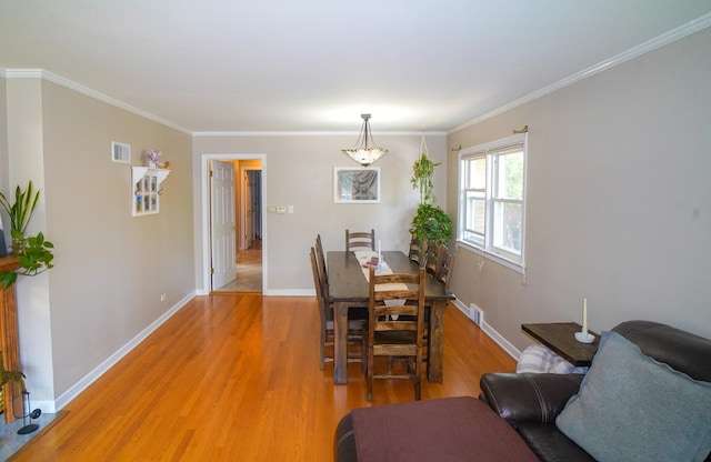8110 Kenneth Ave, Skokie, IL 60076 - photo 5
