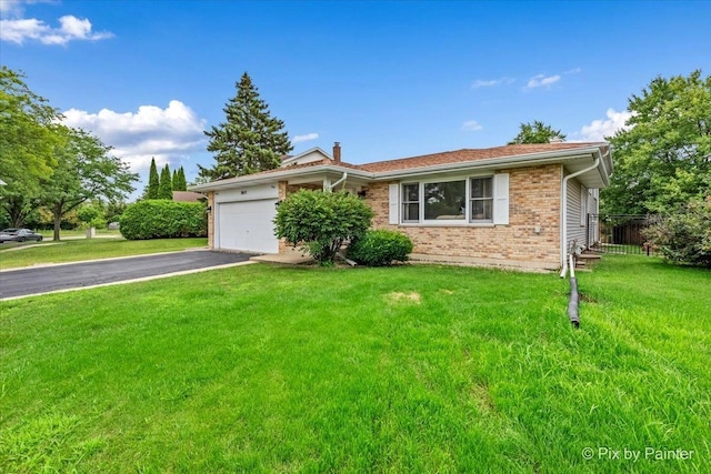2012 Newport Cir, Hanover Park, IL 60133 - photo 2