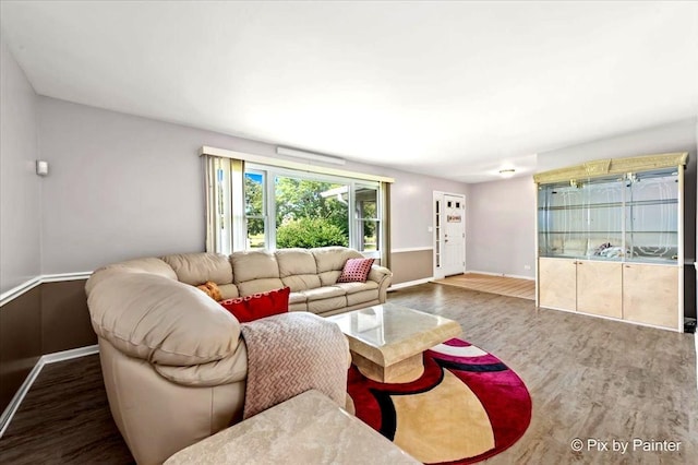 2012 Newport Cir, Hanover Park, IL 60133 - photo 3