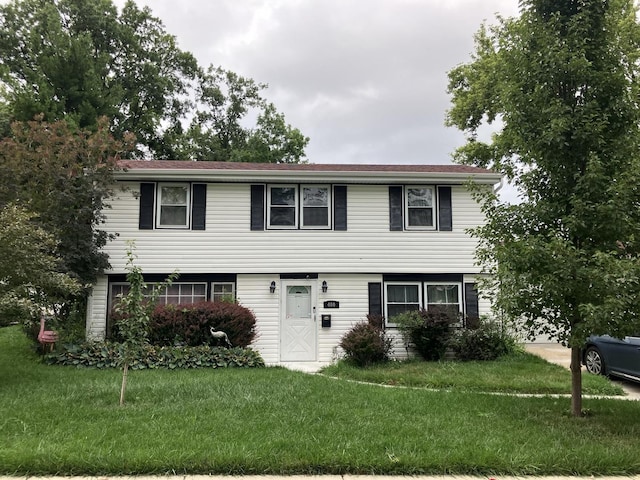 400 Tee Ln, Carpentersville, IL 60110 - photo 1