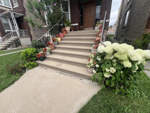 1938 Highland Ave, Berwyn, IL 60402 - photo 3