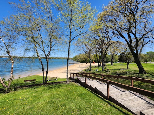 13 E Lake Shore Dr, Round Lake Park, IL 60073 - photo 32