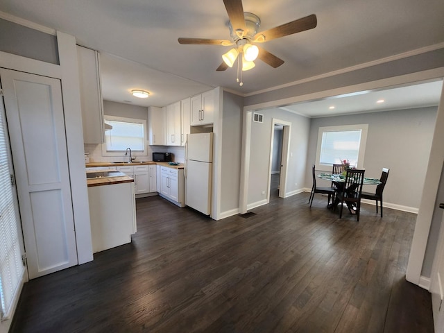13 E Lake Shore Dr, Round Lake Park, IL 60073 - photo 7