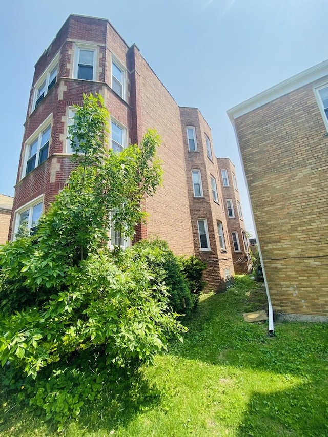4935 Louise St, Skokie, IL 60077 - photo 2