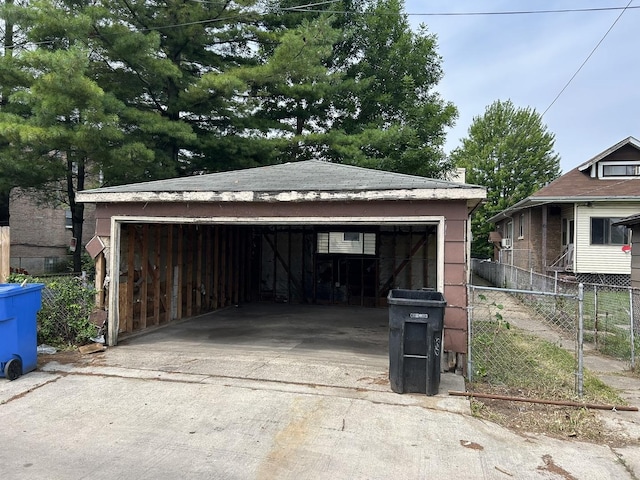 8351 S Paxton Ave, Chicago, IL 60617 - photo 6