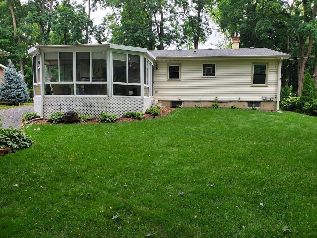 26W035 Hazel Ln, Wheaton, IL 60187 - photo 2