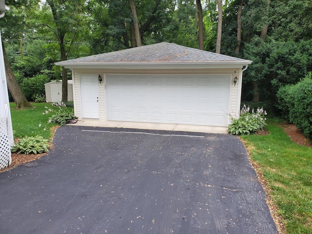 26W035 Hazel Ln, Wheaton, IL 60187 - photo 3