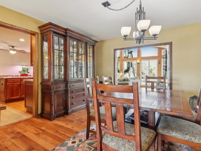 512 N Forest Dr, Addison, IL 60101 - photo 13