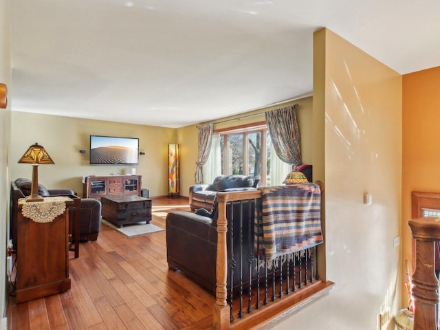 512 N Forest Dr, Addison, IL 60101 - photo 6