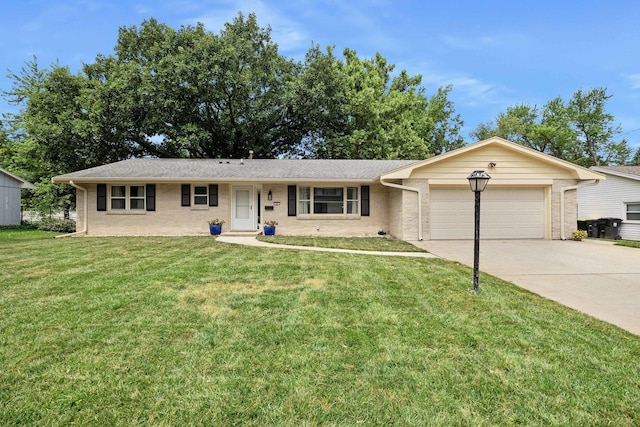501 S Blair Dr, Normal, IL 61761 - photo 1