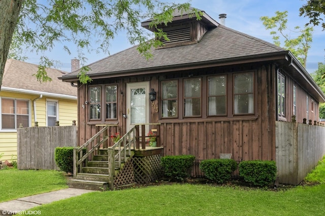 913 Kelly Ave, Joliet, IL 60435 - photo 1