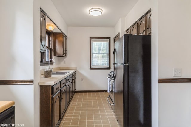 913 Kelly Ave, Joliet, IL 60435 - photo 8