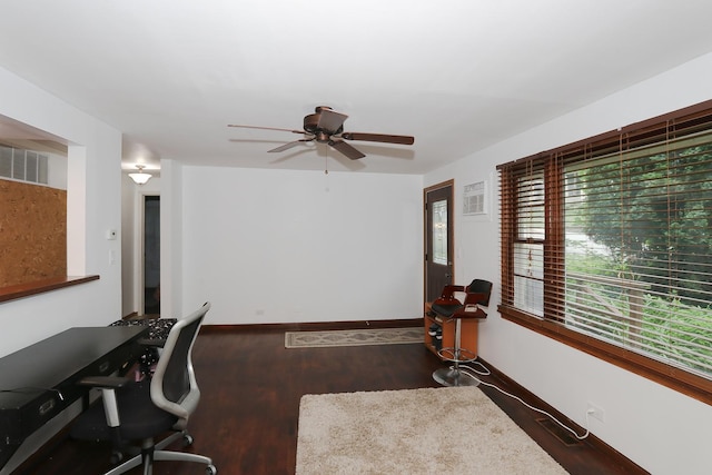 653 Eastview St, Elgin, IL 60120 - photo 5