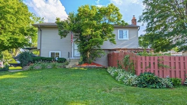 580 Mesa Verde Ct, Carol Stream, IL 60188 - photo 1