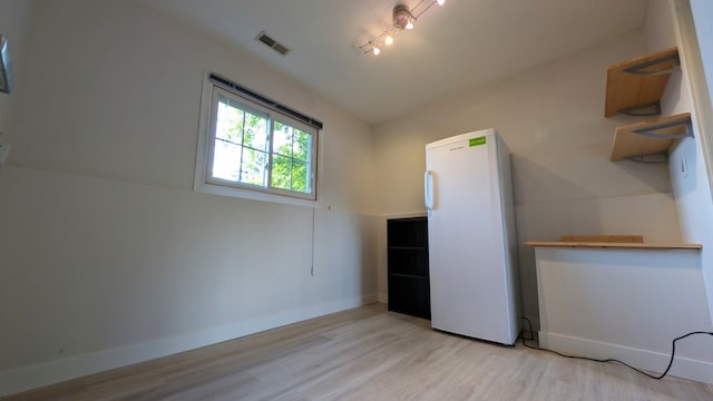 580 Mesa Verde Ct, Carol Stream, IL 60188 - photo 26