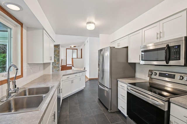 38W608 Sunvale Dr, Elgin, IL 60124 - photo 5