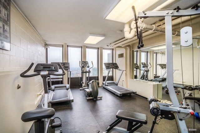100 E Walton St Unit 22H, Chicago, IL 60611 - photo 22