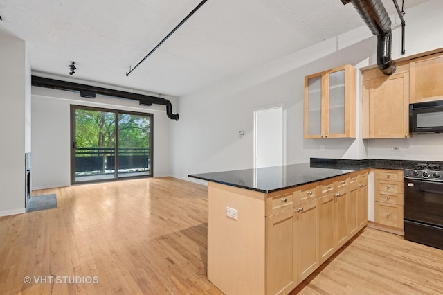 1735 W Diversey Pkwy Unit 208, Chicago, IL 60614 - photo 3