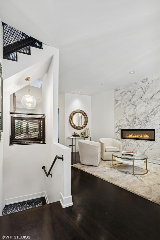 42 E Schiller St, Chicago, IL 60610 - photo 4