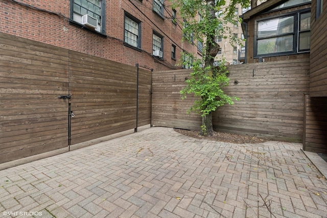 42 E Schiller St, Chicago, IL 60610 - photo 48