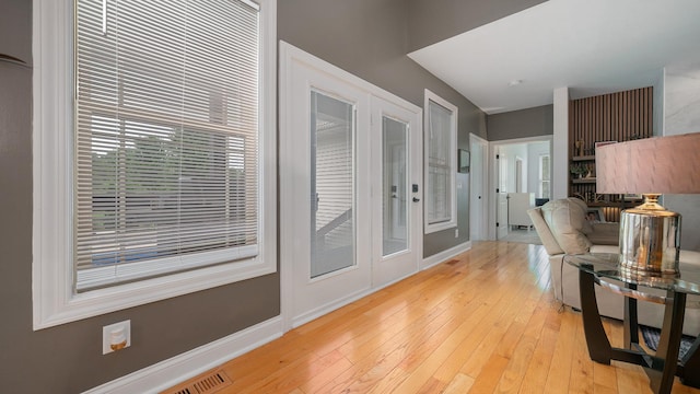 10878 Waterford Cir, Belvidere, IL 61008 - photo 32