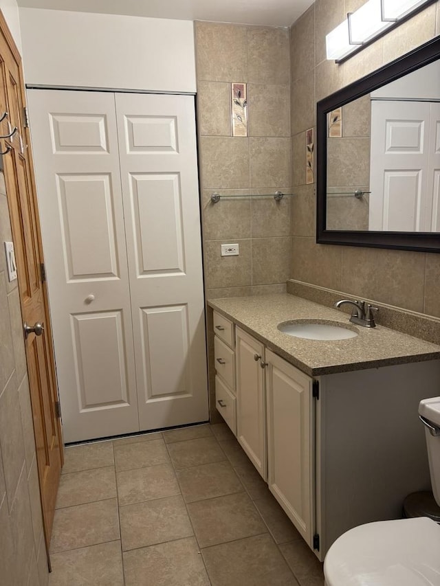 1227 S Old Wilke Rd Unit 104, Arlington Heights, IL 60005 - photo 11