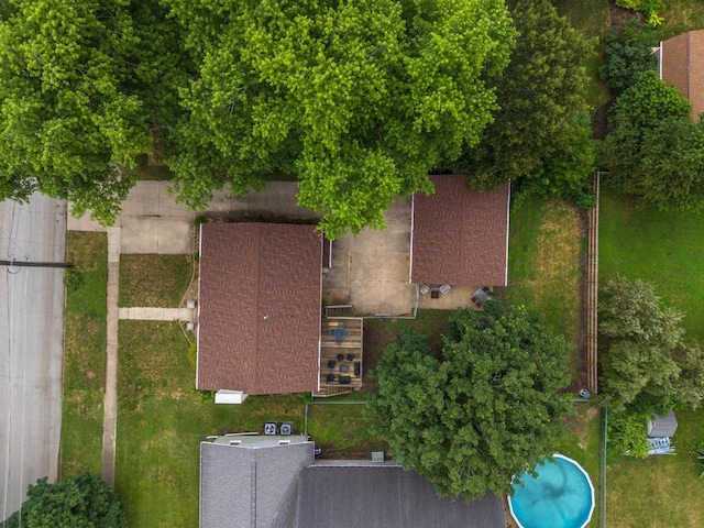 748 S Locust St, Pontiac, IL 61764 - photo 11