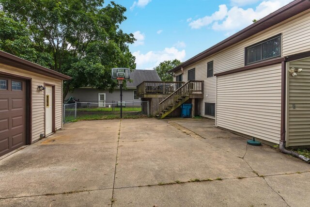748 S Locust St, Pontiac, IL 61764 - photo 57