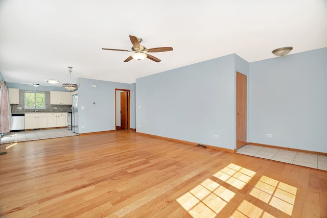 1429 Bluestem Ln, Minooka, IL 60447 - photo 3