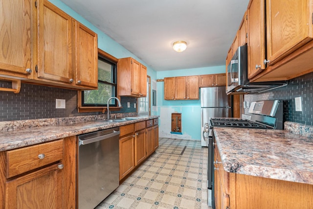 111 Georgine St, Crystal Lake, IL 60014 - photo 6
