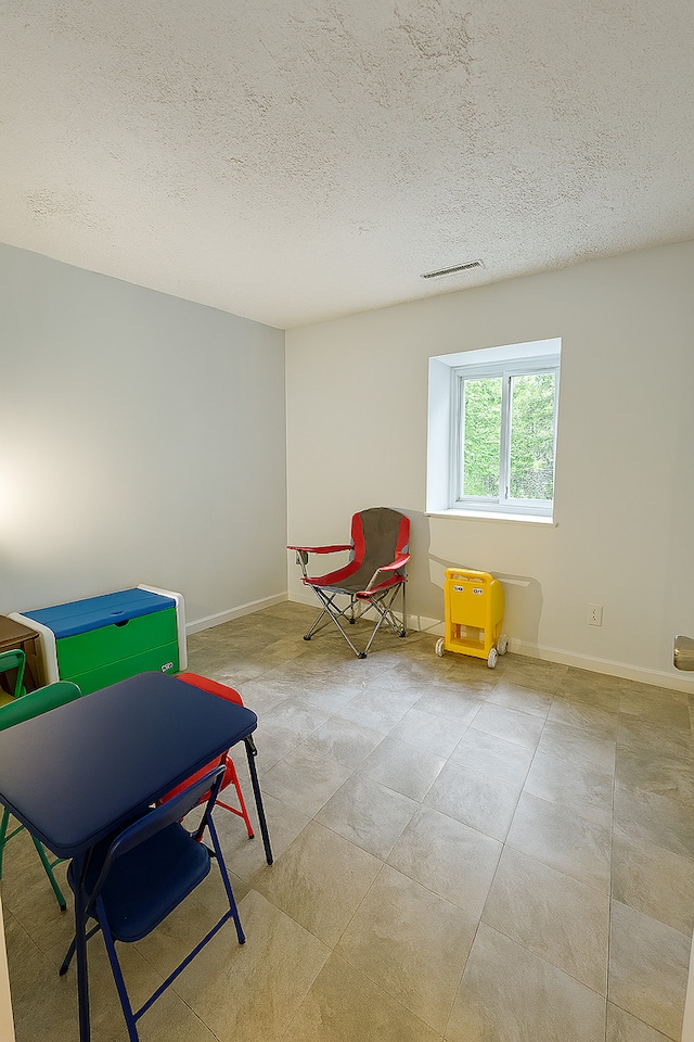 1119 S Curtis Ave, Kankakee, IL 60901 - photo 10