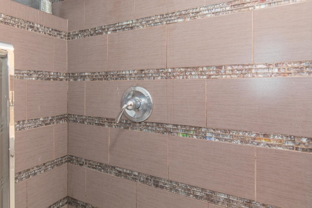 817 Hibbard Rd Unit D, Wilmette, IL 60091 - photo 21