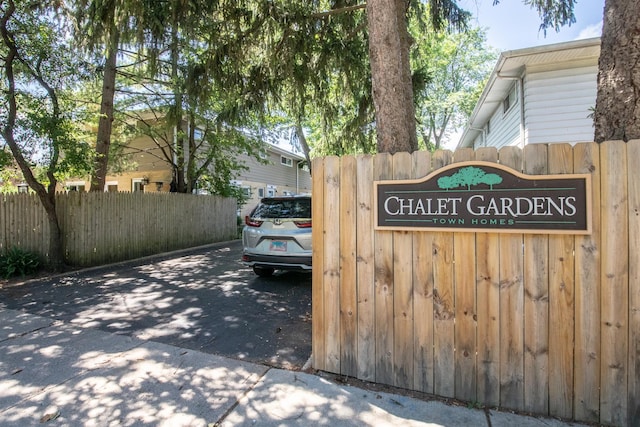 817 Hibbard Rd Unit D, Wilmette, IL 60091 - photo 4