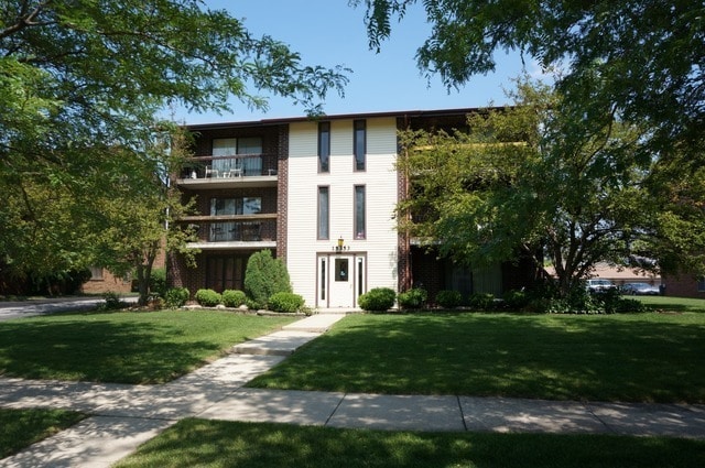 15353 Treetop Dr Unit 2A, Orland Park, IL 60462 - photo 1