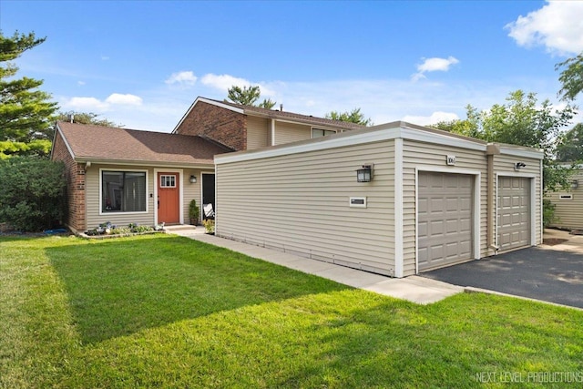 1061 Cascade Dr, Aurora, IL 60506 - photo 1