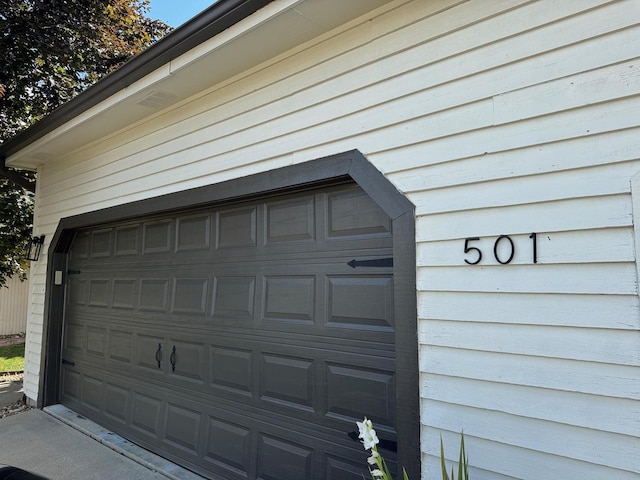 501 Cheshire Dr Unit A, Bloomington, IL 61704 - photo 2