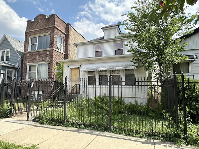 5257 W Gladys Ave, Chicago, IL 60644 - photo 2