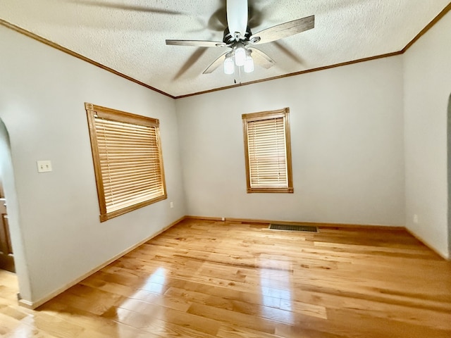 418 W Devlin St, Spring Valley, IL 61362 - photo 39