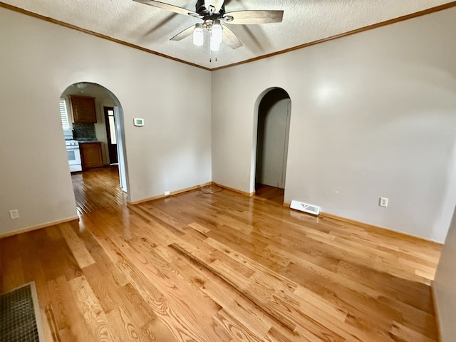 418 W Devlin St, Spring Valley, IL 61362 - photo 41