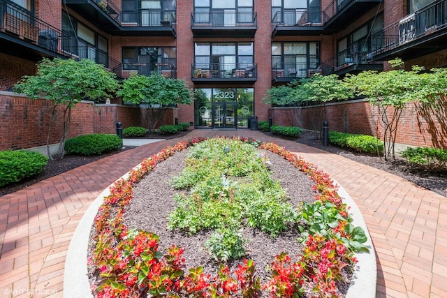 2323 W Pershing Rd Unit 611, Chicago, IL 60609 - photo 1