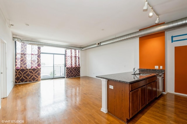 2323 W Pershing Rd Unit 611, Chicago, IL 60609 - photo 2