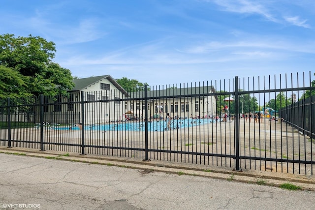 2323 W Pershing Rd Unit 611, Chicago, IL 60609 - photo 16