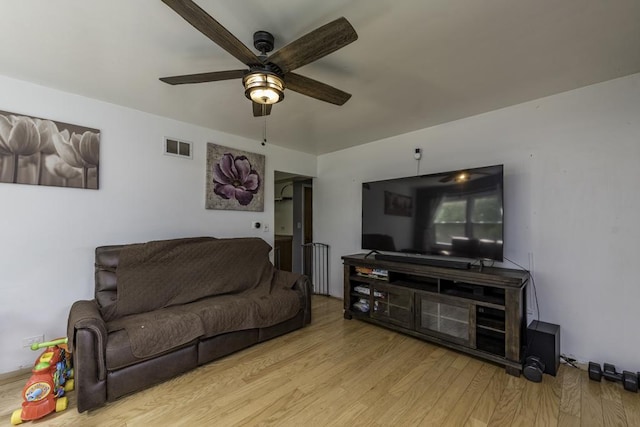 38 S Maple Ave, Fox Lake, IL 60020 - photo 8