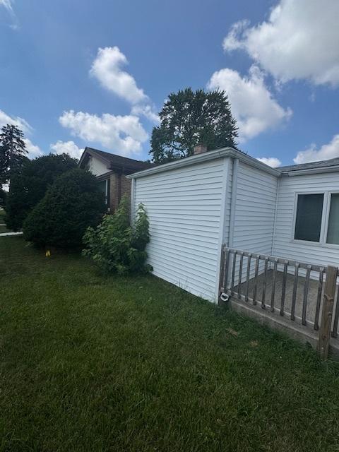 9100 S Sawyer Ave, Evergreen Park, IL 60805 - photo 2